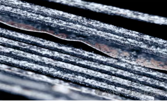 锂电池极片的“波浪”边